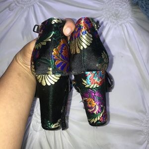 Print high heels